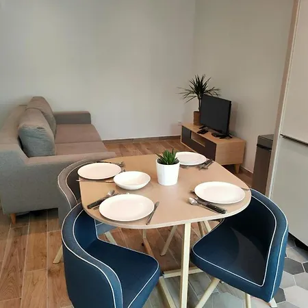Le125 Holiday home *